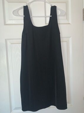 4/$30 a new day Black Sleeveless Mini Shift Dress